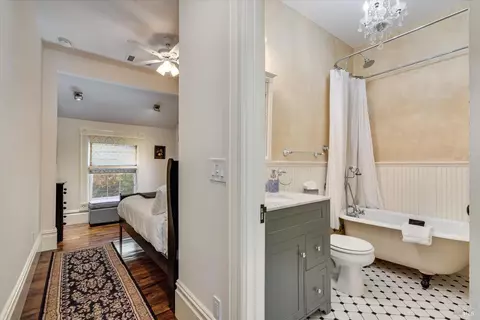 399 Brown St, Napa, CA 94559 photo 9