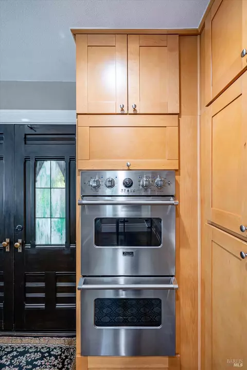 399 Brown St, Napa, CA 94559 photo 8