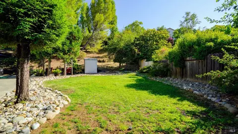 113 Ayr Ct, Fairfield, CA 94534 photo 32