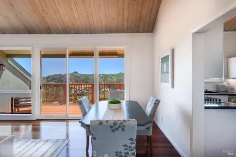 324 Deertrail Ln, Mill Valley, CA 94941 photo 6