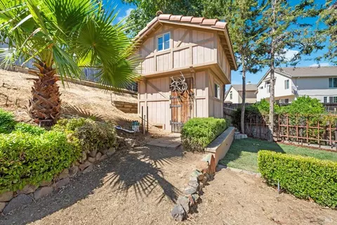 220 Bald Eagle Dr, Vacaville, CA 95688 photo 42