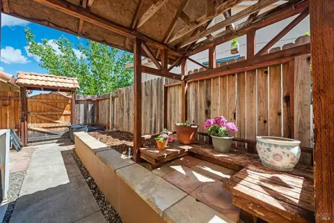 220 Bald Eagle Dr, Vacaville, CA 95688 photo 45