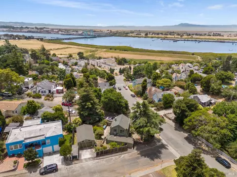 198 C St, Vallejo, CA 94590 photo 4