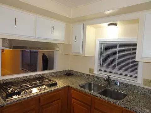 68 Goya Dr, Fairfield, CA 94534 photo 8