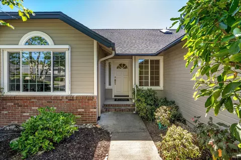 446 Skylark St, Windsor, CA 95492 photo 10