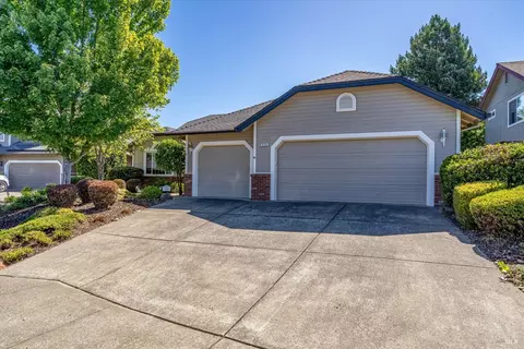 446 Skylark St, Windsor, CA 95492 photo 8