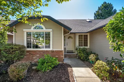 446 Skylark St, Windsor, CA 95492 photo 11
