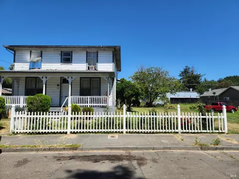 34 Ward St, Healdsburg, CA 95448