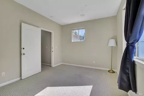 1552 Landmark Dr, Vallejo, CA 94591 photo 36