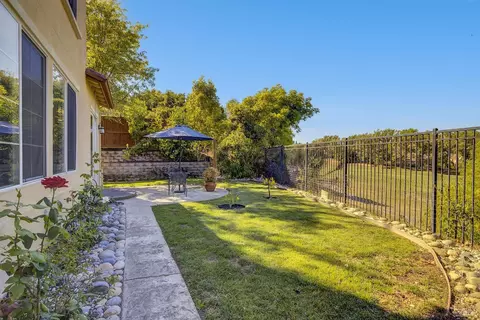 1552 Landmark Dr, Vallejo, CA 94591 photo 17
