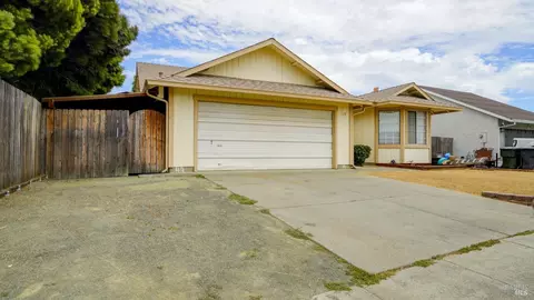 719 Chula Vista Way, Suisun City, CA 94585