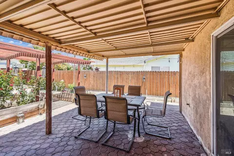 390 E Pacific Ave, Fairfield, CA 94533 photo 30