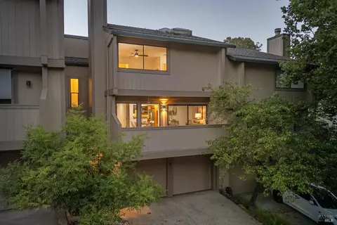 5 Larkspur Ln, Novato, CA 94947