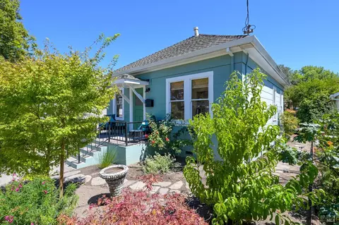 407 Oak St, Petaluma, CA 94952 photo 5