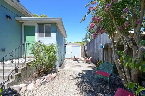 407 Oak St, Petaluma, CA 94952 photo 21