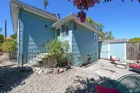 407 Oak St, Petaluma, CA 94952 photo 22