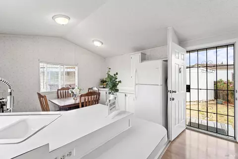 27 Anza Ct, Fairfield, CA 94533 photo 8