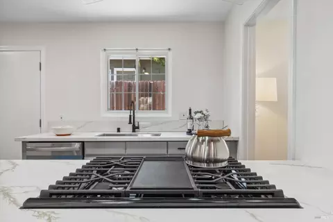 4275 Georgia St, Vallejo, CA 94591 photo 12