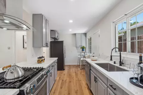 4275 Georgia St, Vallejo, CA 94591 photo 13