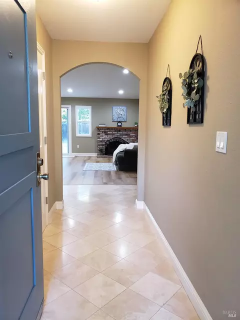 228 Sunrise Way, Vallejo, CA 94591 photo 3