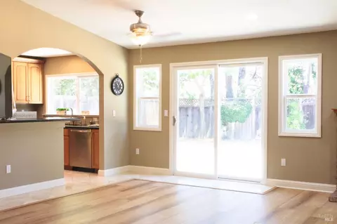 228 Sunrise Way, Vallejo, CA 94591 photo 6