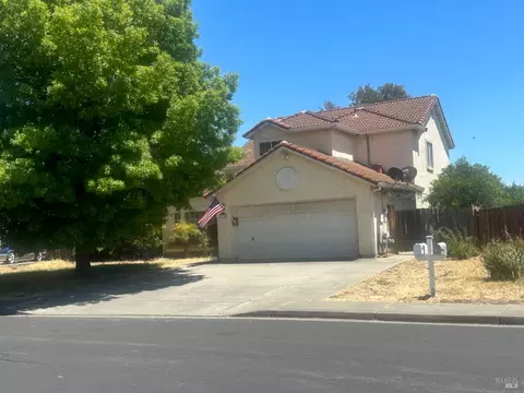 2762 Woodmont Dr, Fairfield, CA 94533