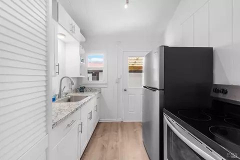 701 E D St, Petaluma, CA 94952 photo 10