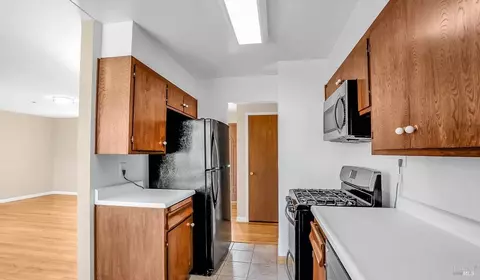 519 Easter Ave, Milpitas, CA 95035 photo 3