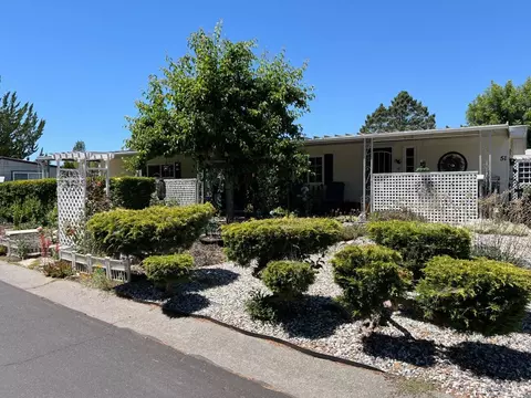 51 Sequoia Cir, Santa Rosa, CA 95401