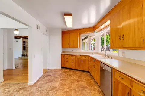 1425 Okeefe Way, Vallejo, CA 94590 photo 12