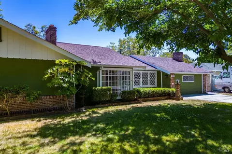 1425 Okeefe Way, Vallejo, CA 94590 photo 2