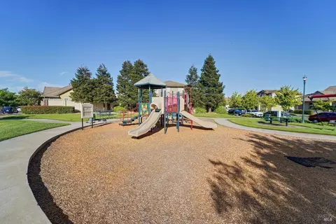 1517 Bailey Dr, Fairfield, CA 94533 photo 56