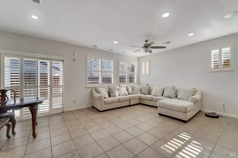 1517 Bailey Dr, Fairfield, CA 94533 photo 18
