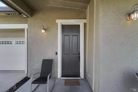 1517 Bailey Dr, Fairfield, CA 94533 photo 4