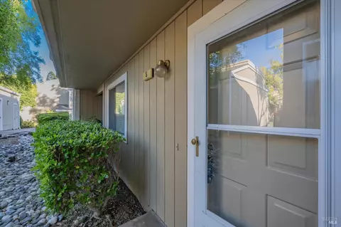 5 Hector Ln, Novato, CA 94949 photo 4
