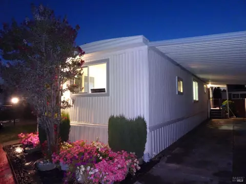 133 Zaragoza Dr, Fairfield, CA 94533