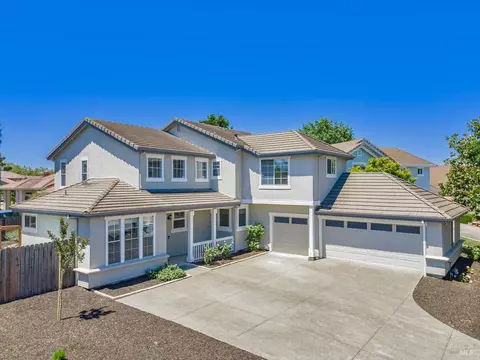 1601 Andover Way, Petaluma, CA 94954