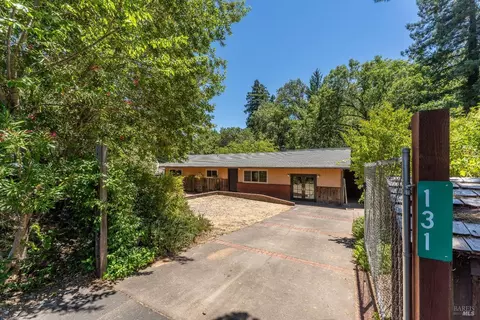 131 Giorno Ave, Ukiah, CA 95482