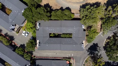 129 Lands End Ct, Vallejo, CA 94591 photo 25