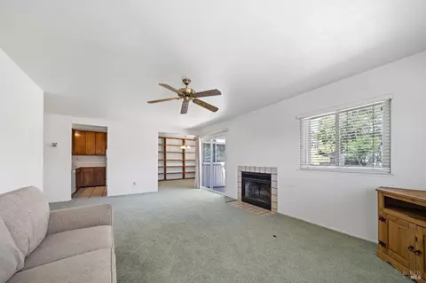 129 Lands End Ct, Vallejo, CA 94591 photo 8