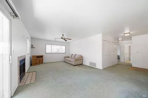 129 Lands End Ct, Vallejo, CA 94591 photo 9