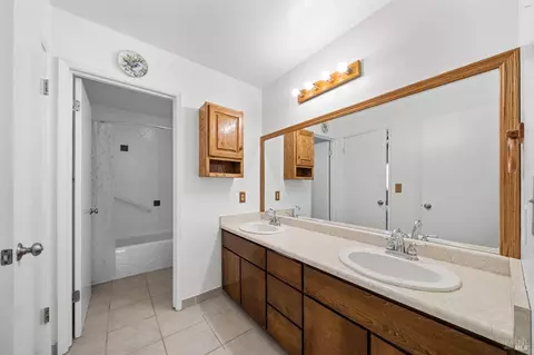 129 Lands End Ct, Vallejo, CA 94591 photo 19