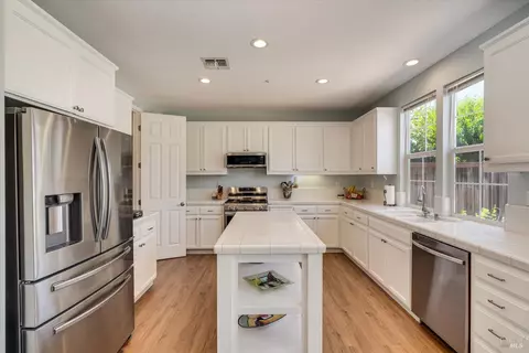 8 Firefly Ln, Napa, CA 94558 photo 12