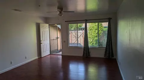 365 Lincoln Ave, Cotati, CA 94931 photo 3