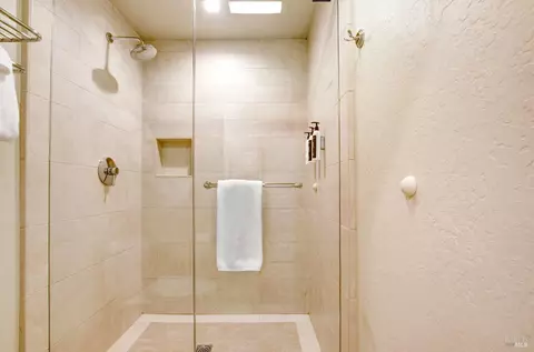 783-784 Cottage Dr, Napa, CA 94558 photo 8