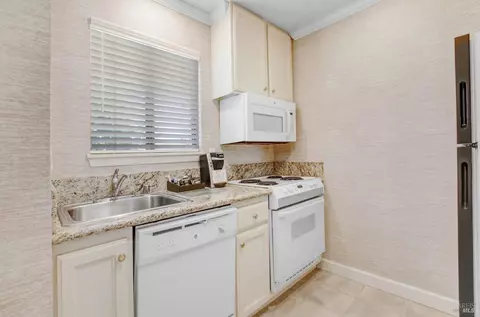 783-784 Cottage Dr, Napa, CA 94558 photo 12
