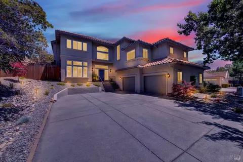 Exterior - 2104 Fieldcrest Ave, Fairfield, CA 94534 photo 18 of 19