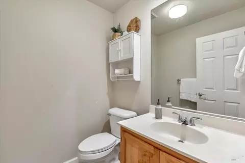1331 Birdie Dr, Windsor, CA 95492 photo 33