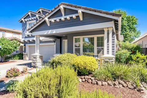 1331 Birdie Dr, Windsor, CA 95492 photo 3