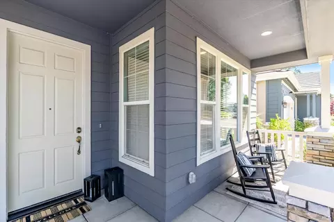 1331 Birdie Dr, Windsor, CA 95492 photo 4